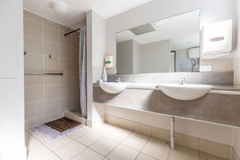 Aquarius Gold Coast - Accommodation Bookings 6