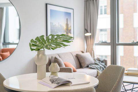 Meriton Suites Adelaide Street, Brisbane - Accommodation Bookings 6