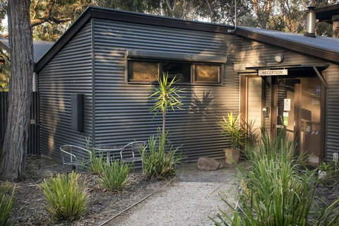 DULC Cabins - Accommodation Bookings 1