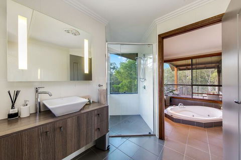 Cedars Mount View - Accommodation Bookings 6
