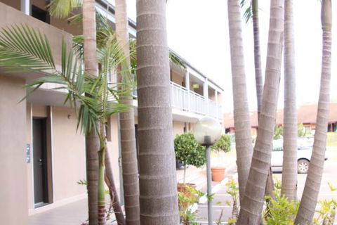 Galaxy Motel - Accommodation Bookings 4