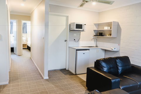 Balan Village Motel - Accommodation Bookings 2