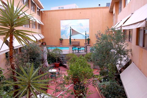 Arts Hotel - Accommodation Bookings 2