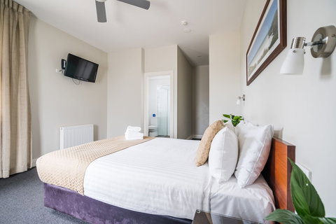 The Huskisson - Accommodation Bookings 5