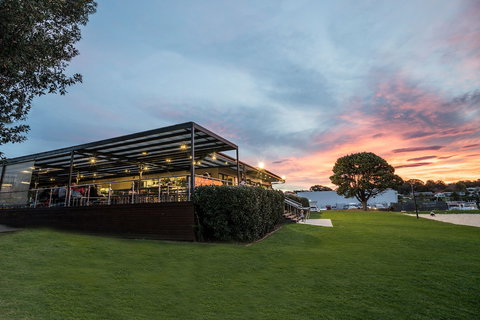 The Huskisson - Accommodation Bookings 0