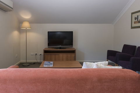 Leisure Inn Spires - Accommodation Bookings 3