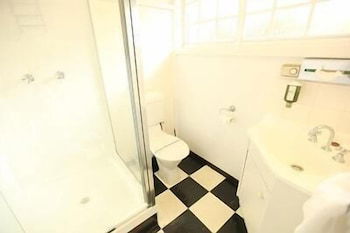 Fox And Hounds Inn - Accommodation Bookings 5