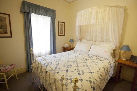 Robe House - Accommodation Bookings 6