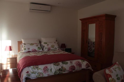 Robe House - Accommodation Bookings 4
