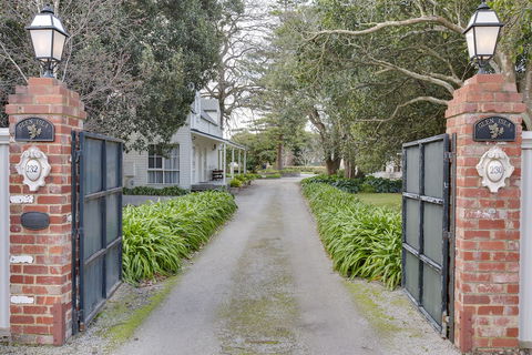 Glen Isla House - Accommodation Bookings 1