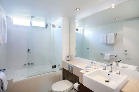 Maison Noosa Beachfront Resort - Accommodation Bookings 5
