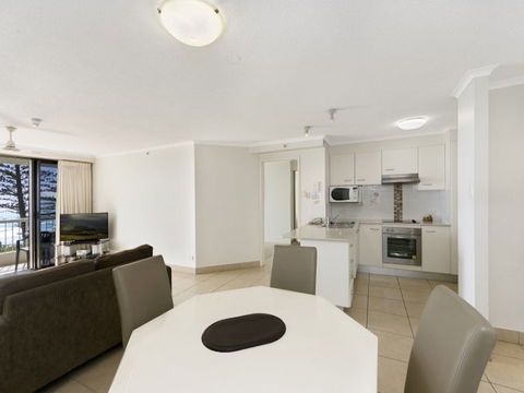 Coolum Caprice - Accommodation Bookings 6