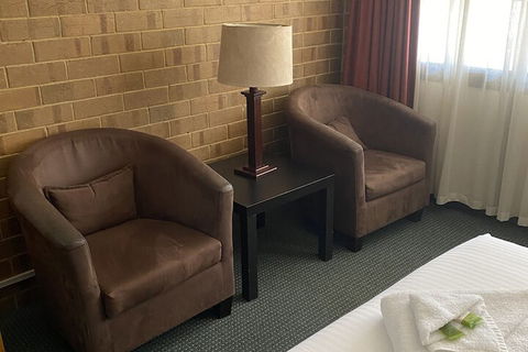 Aviators Lodge Motel - Accommodation Bookings 4