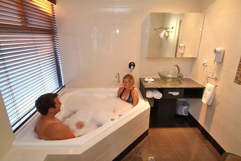 Bay Village Resort & Spa - Accommodation Bookings 5