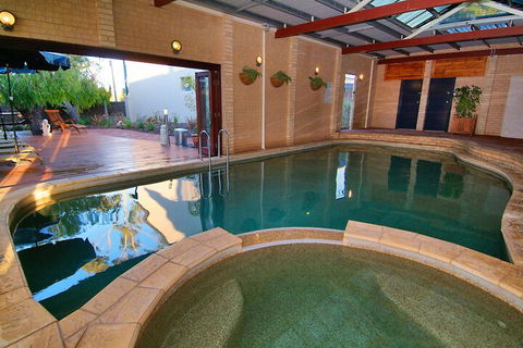 Bay Village Resort & Spa - Accommodation Bookings 2