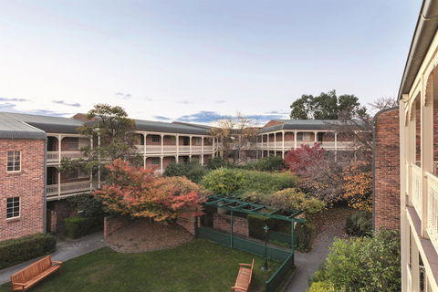 Adina Serviced Apartments Canberra Kingston - Accommodation Bookings 4