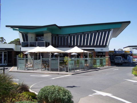 Highlander Hotel - Accommodation Bookings 1