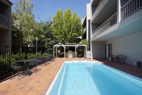 Pinnacle Apartments - Accommodation Bookings 1