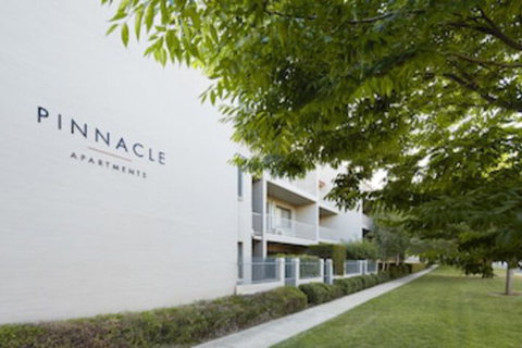 Pinnacle Apartments - Accommodation Bookings 0