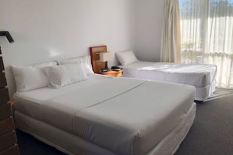 Matador Motor Inn - Accommodation Bookings 0