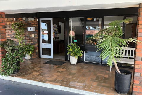 Matador Motor Inn - Accommodation Bookings 5