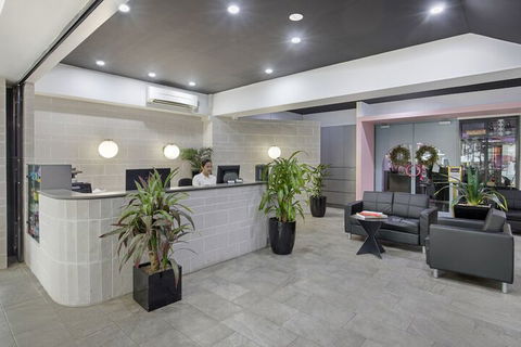 The Metropolitan Springhill - Accommodation Bookings 5