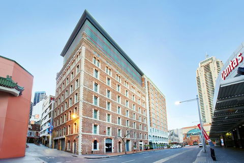 Holiday Inn Darling Harbour, An IHG Hotel - Accommodation Bookings 1