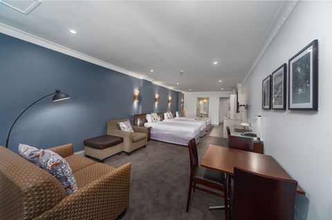 Hyde Park Inn - Accommodation Bookings 5