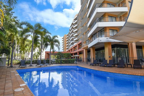 Mantra On The Esplanade - Accommodation Bookings 4