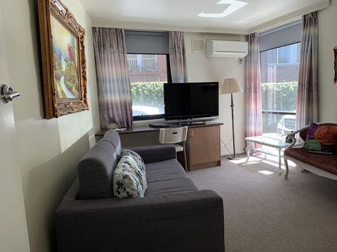 Albert Heights Serviced Apartments - Accommodation Bookings 5
