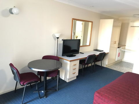 Orange Motor Lodge - Accommodation Bookings 3