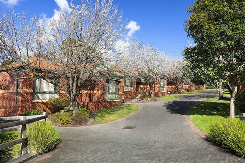 Mount Waverley Townhouses - Accommodation Bookings 1
