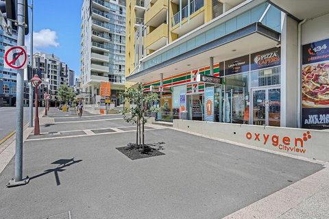 Oxygen Apartments - Accommodation Bookings 1