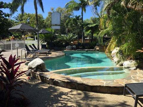 Lazy Lizard Motor Inn - Accommodation Bookings 1