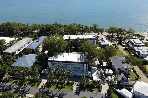 Agincourt Beachfront Apartments - Accommodation Bookings 1