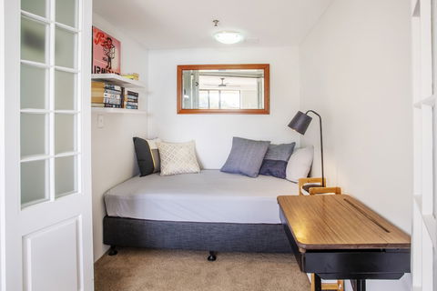 Gemini Court Holiday Apartments - Accommodation Bookings 5