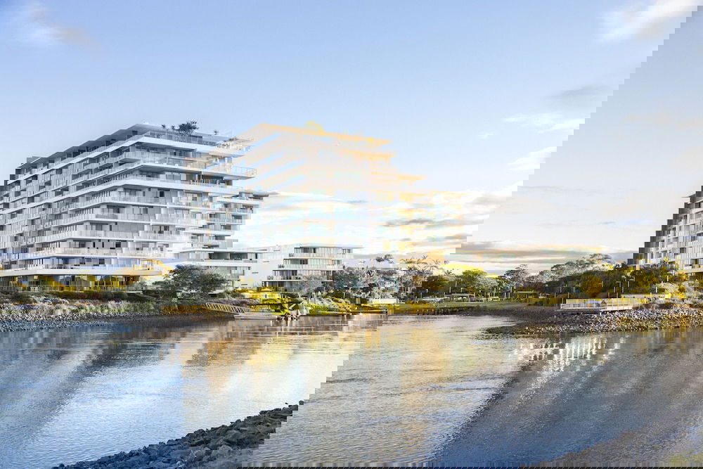 Broadbeach Waters QLD Accommodation Bookings