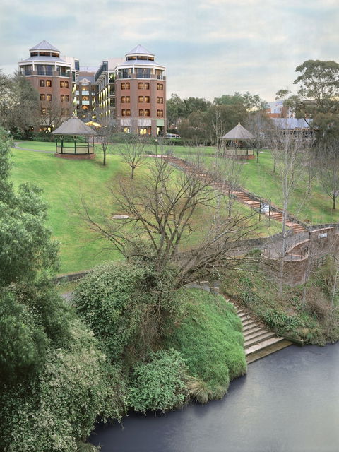 Amora Hotel Riverwalk Melbourne - Accommodation Bookings 3