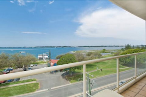 Rays Resort - Accommodation Bookings 0