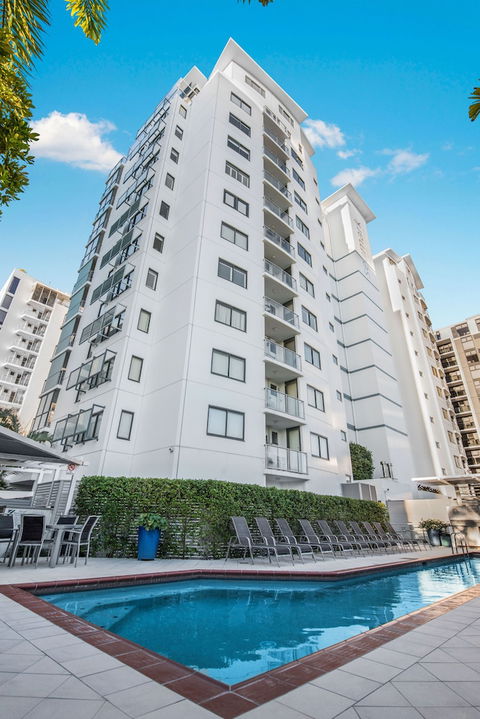 Seamark On First - Accommodation Bookings 3