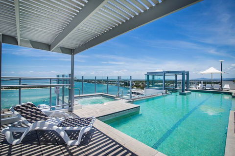 Pumicestone Blue - Accommodation Bookings 3