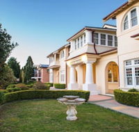 Palais Royale - Accommodation Bookings