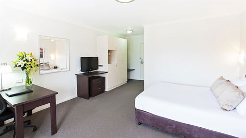Ibis Styles Canberra Tall Trees - Accommodation Bookings 6