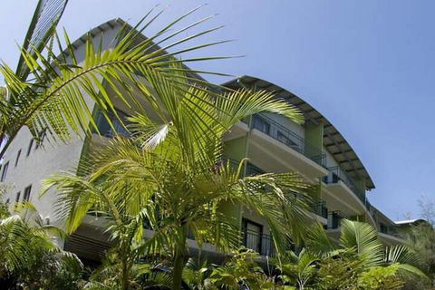 Flynns Beach Resort - Accommodation Bookings 1