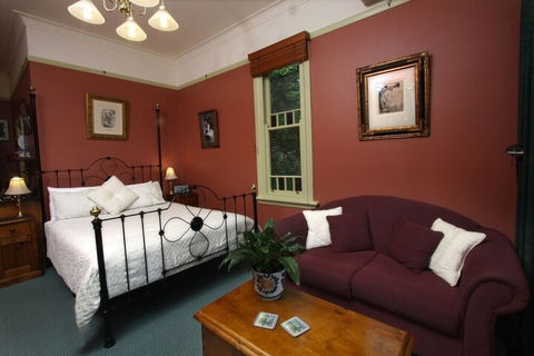 Moments Mountain Retreat - Accommodation Bookings 2