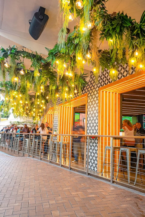 Airlie Beach Hotel - Accommodation Bookings 1