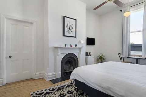 The Local Hotel - Accommodation Bookings 1