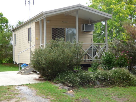 Tenterfield Lodge And Caravan Park - Accommodation Bookings 4