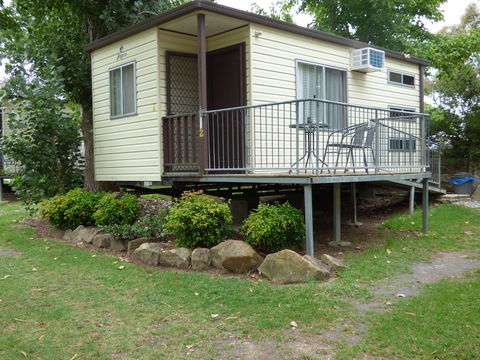Tenterfield Lodge And Caravan Park - Accommodation Bookings 6