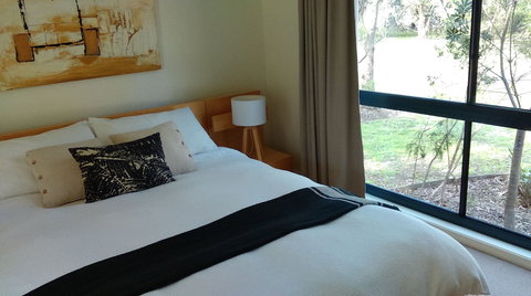 Island Break Cottages - Caters To Couples - Accommodation Bookings 6